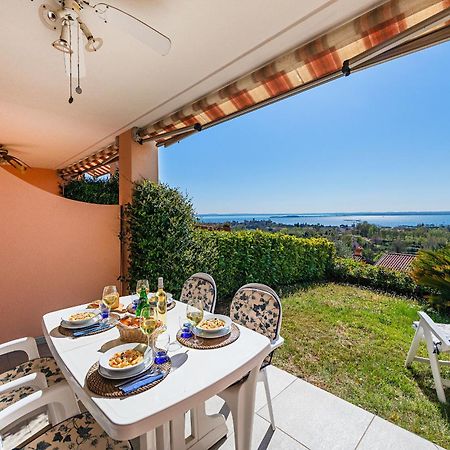 Residence Giardino 3 By Wonderful Italy ソイアーノ・デル・ラーゴ エクステリア 写真