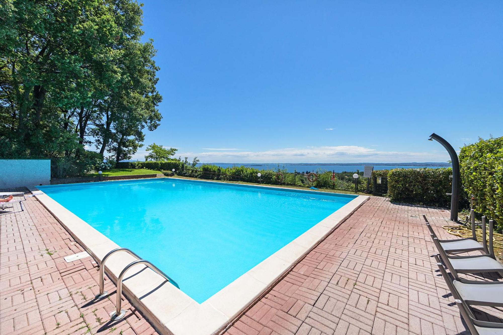 Residence Giardino 3 By Wonderful Italy ソイアーノ・デル・ラーゴ エクステリア 写真