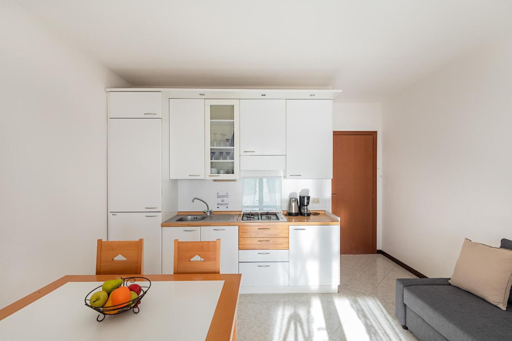 Residence Giardino 3 By Wonderful Italy ソイアーノ・デル・ラーゴ エクステリア 写真